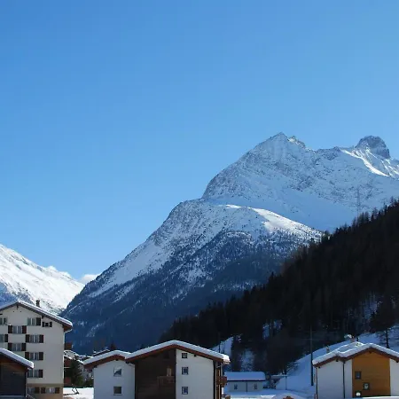 Anja * Saas-Grund